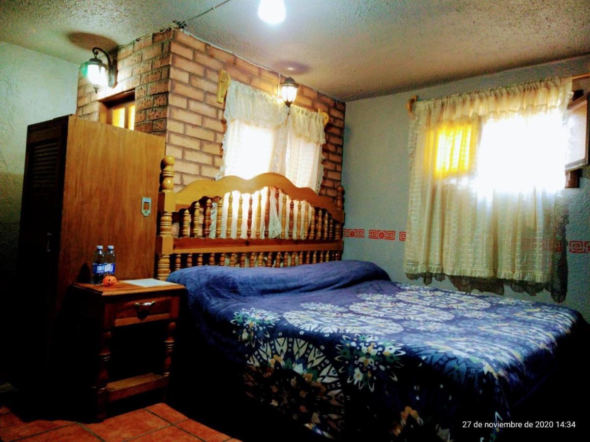 Hotel Plaza มาซามิตลา ภายนอก รูปภาพ
